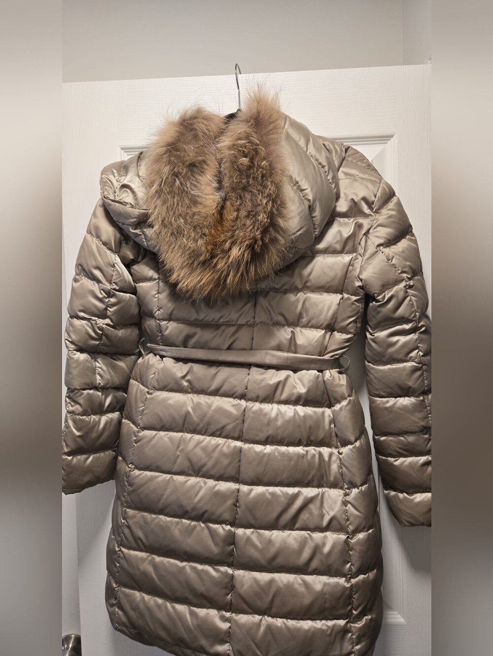 MaxMara Quilted Belted Puffer Coat in Taupe with Fur-Trim Hood - Picture 2 of 3